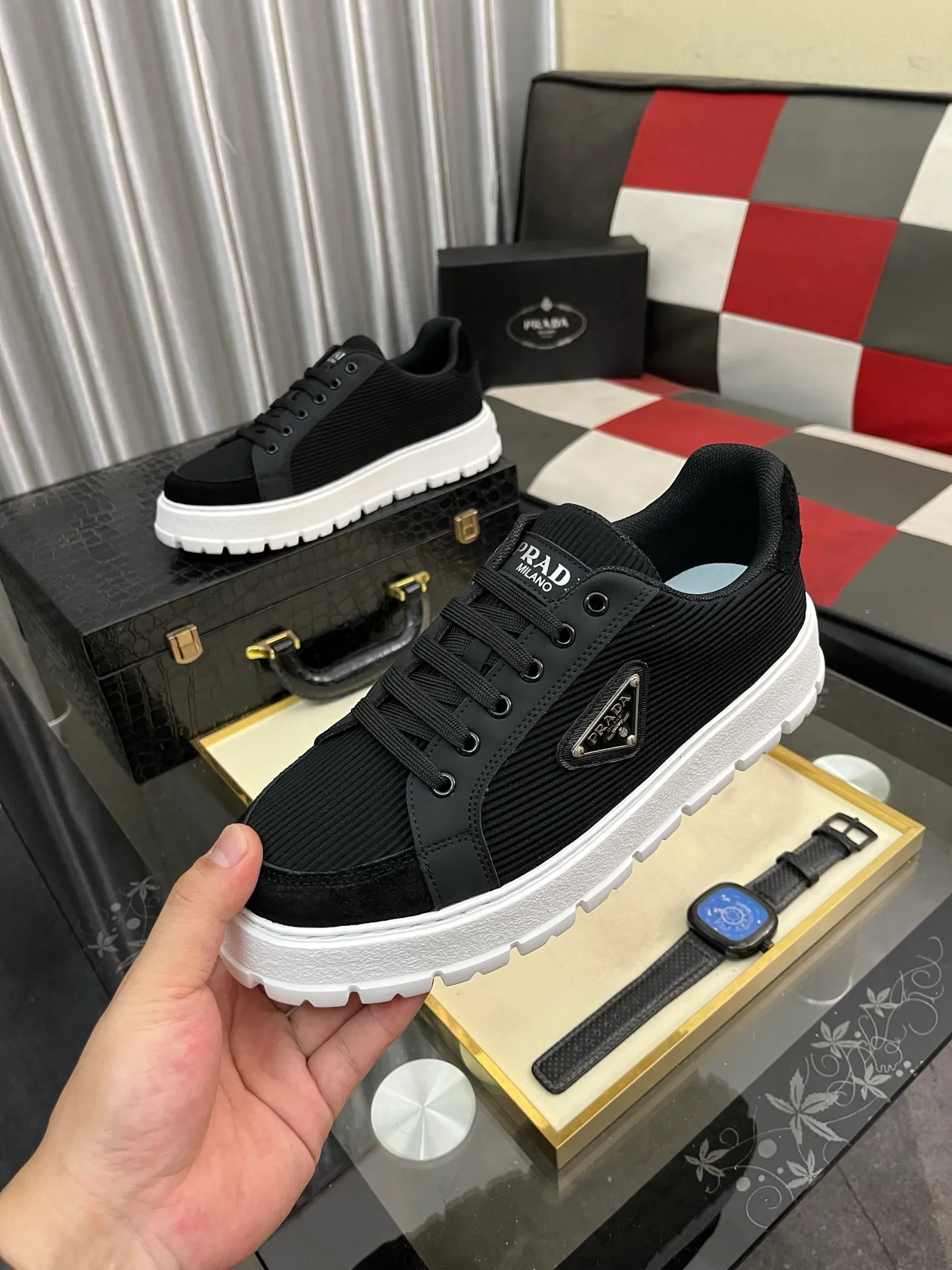 Men's Men's Shoes💰440⌚️⌚️《PRADA*》The latest and most popular casual shoes, top brand [seduce] luxury~purchasing agent, top~quality. [Strong] The upper is made of imported breathable special materials ➕ breathable feet (•) with fine workmanship. Original stylish and stylish soft rubber wear-resistant outsole, light and comfortable on the foot, size: 38-445️⃣colors available